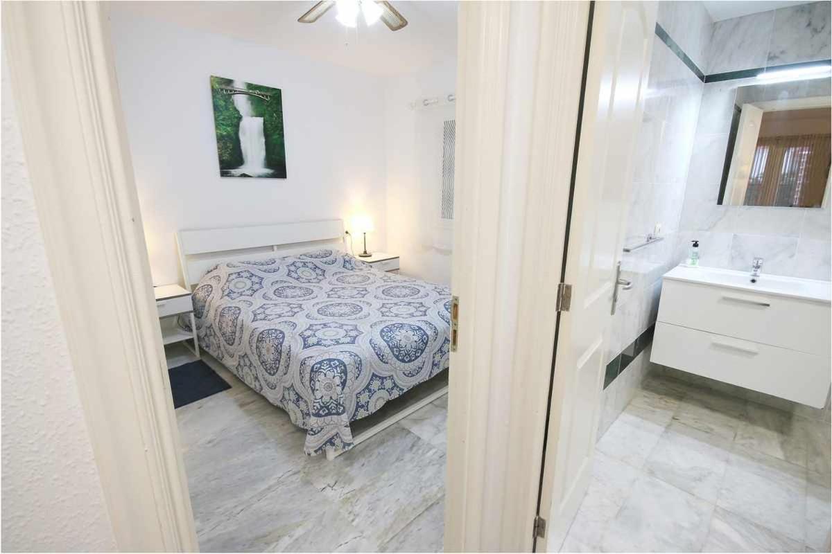 Dinastia B401 By Tenerife Rental & Sales Los Cristianos  Luaran gambar