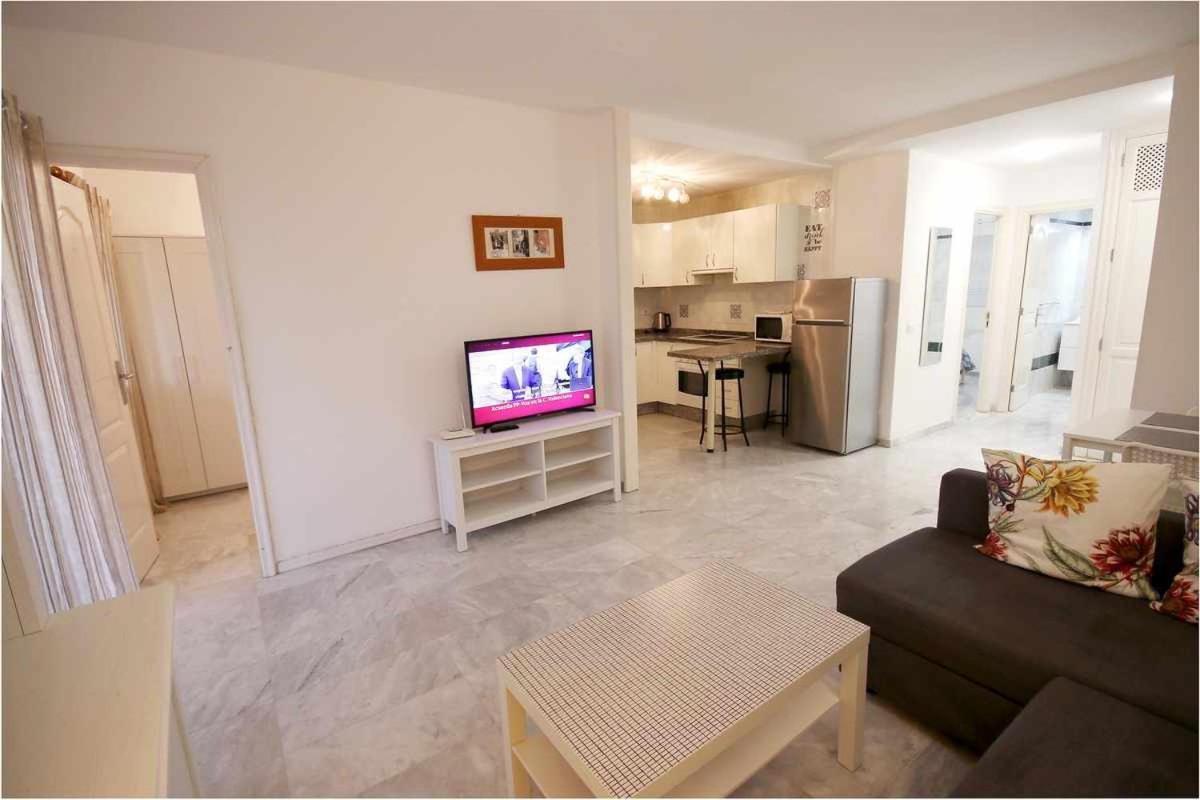 Dinastia B401 By Tenerife Rental & Sales Los Cristianos  Luaran gambar